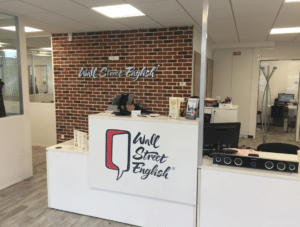 accueil wall street english