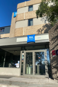 entrée ibis budget
