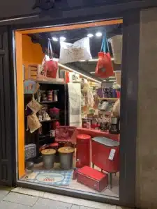vitrine drogerie du marché